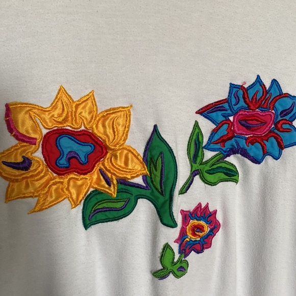 VINTAGE Embroidered cotton tee - Picture 3 of 3